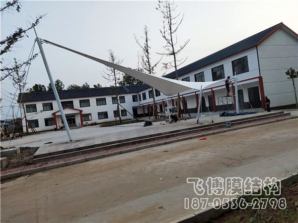 临沂市张贺城回族村村委膜结构景观